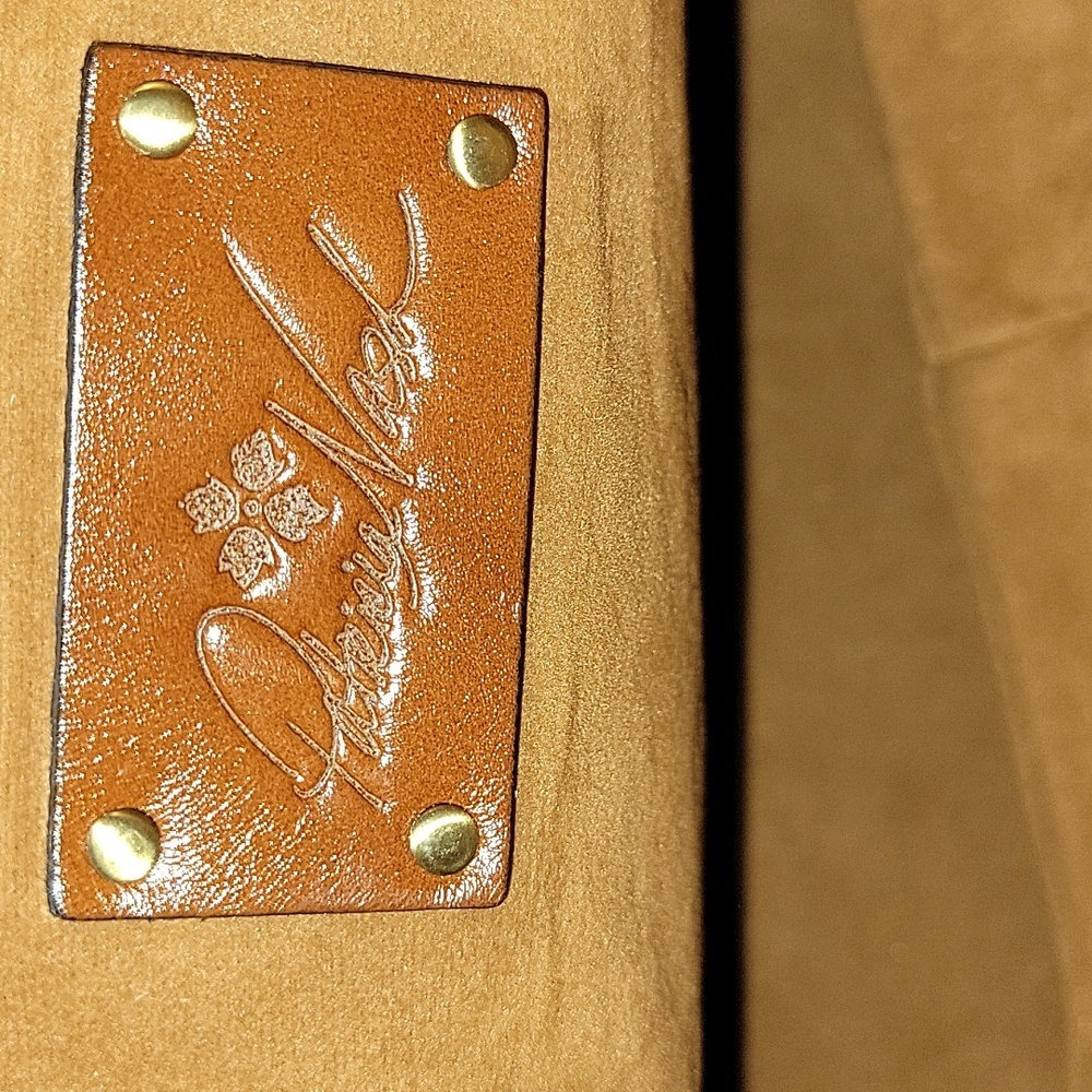Patricia Nash Gold and Brown Floral Satchel - Picture 16 of 16